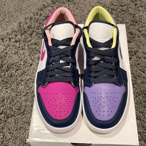 AUTHENTIC WOMENS AIR JORDAN 1 LOW SE - Miss Match